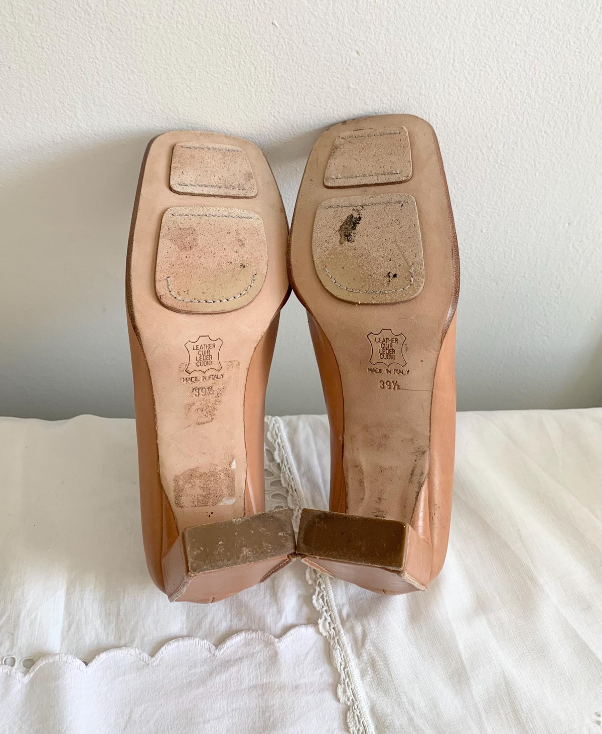 Y2K Fendi Caramel Square Toe Minimalist Loafer Heels 8.5 / 39.5