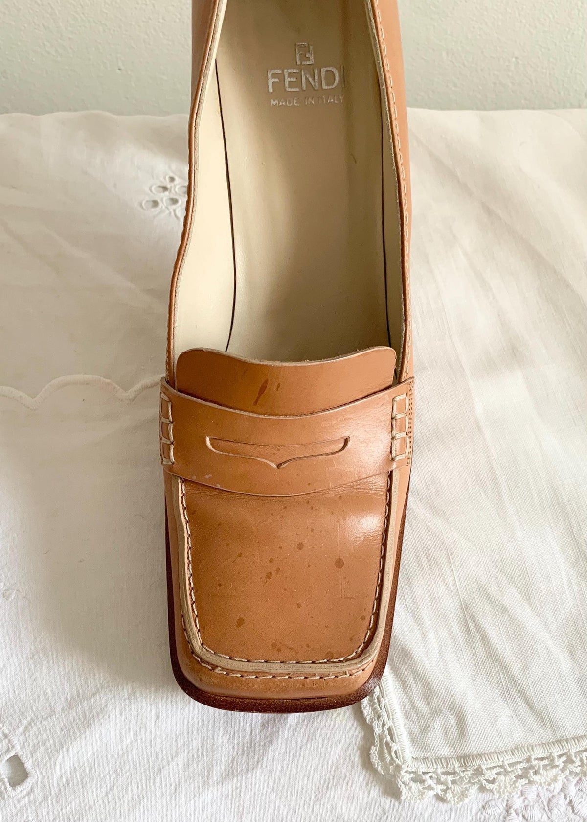 Y2K Fendi Caramel Square Toe Minimalist Loafer Heels 8.5 / 39.5