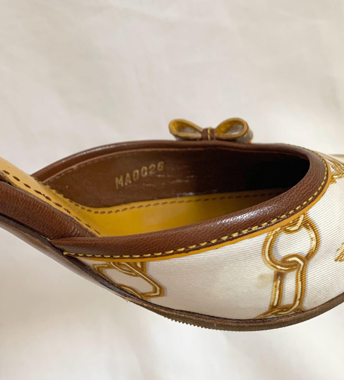 Rare Y2K Louis Vuitton Silk Scarf Print Slingback Kitten Heels - 7.5