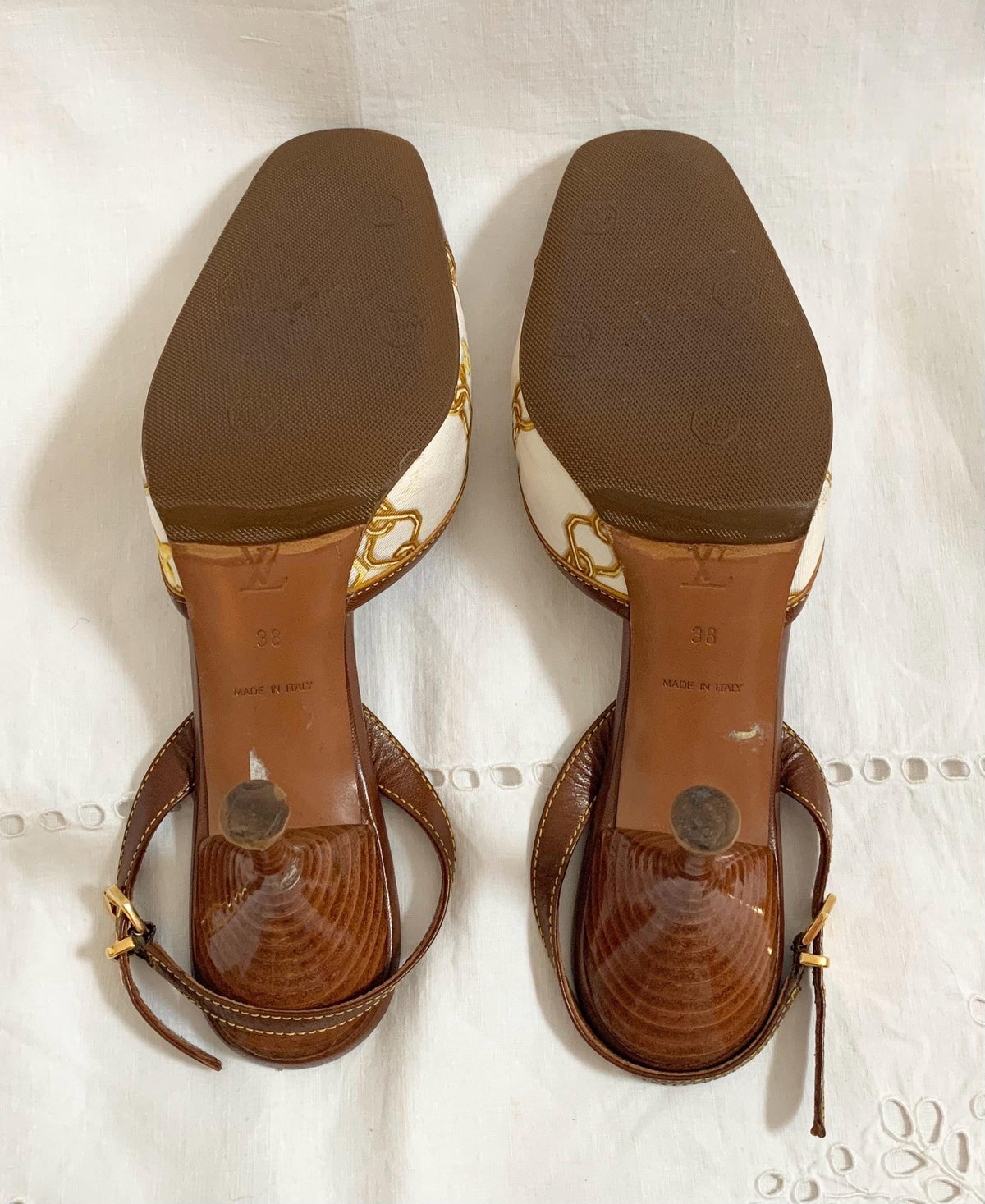 Rare Y2K Louis Vuitton Silk Scarf Print Slingback Kitten Heels - 7.5