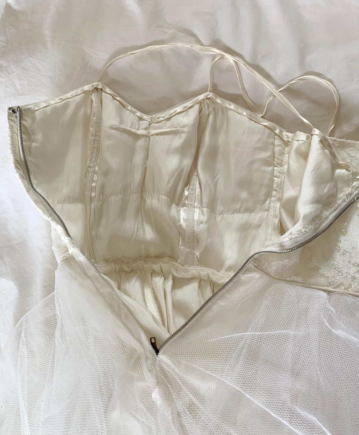 50s Southern Belle Tulle and Bows Bridal Gown - XS to Small